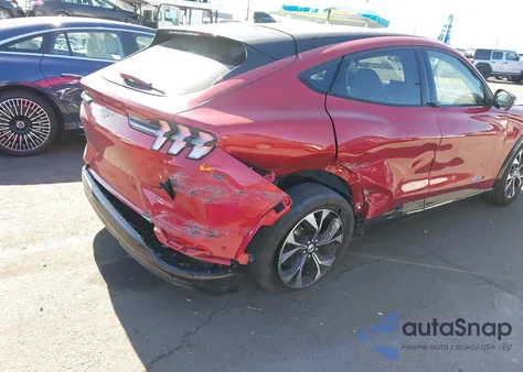 2021 Ford Mustang Mach-E Premium из США, поврежденный, VIN 3FMTK3R75MMA26147